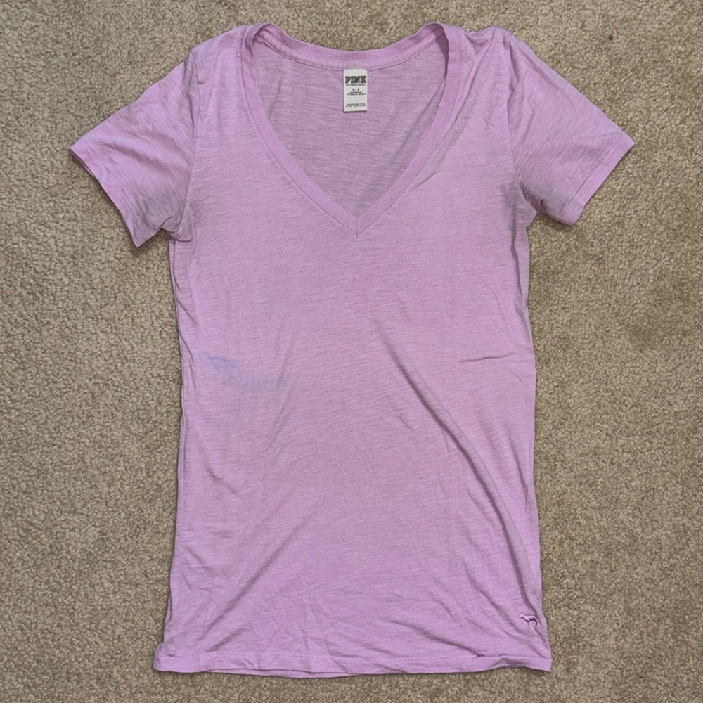Victoria’s Secret, Women’s V Neck T-Shirt, Good Condition! Lilac Color, Sz Small
